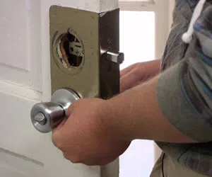 Capitol Locksmith Service Edmonds, WA 425-201-8361 Capitol Locksmith Service Edmonds, WA 425-201-8361 - locksmith-12