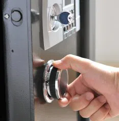 Capitol Locksmith Service Edmonds, WA 425-201-8361 Capitol Locksmith Service Edmonds, WA 425-201-8361 - locksmith-13